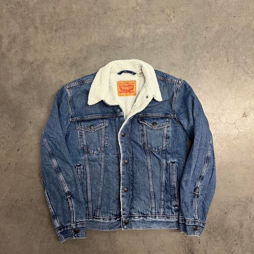 Levi's Sherpa Lined Denim Jacket - image 1